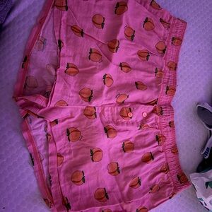 Peach Print Pink Women's Shorts